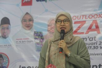 Ketua Umum Badan Kontak Majelis Taklim (Ketum BKMT) Syifa Fauzia